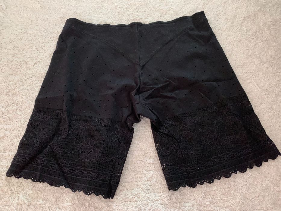 Triumph Германия, р. s, корректирующий комплект, Майка/шорты