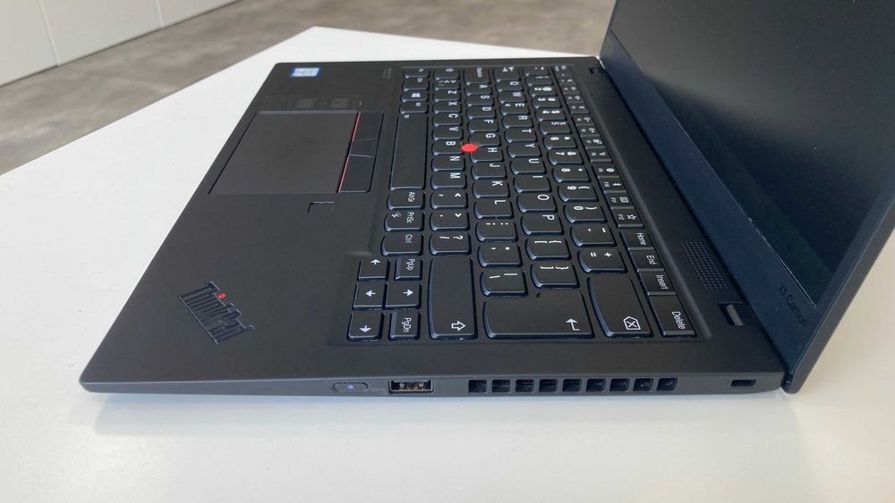 Laptop 14" Lenovo ThinkPad X1 Carbon G7 i5-8g 16GB 256SSD FV23 RATY 0%