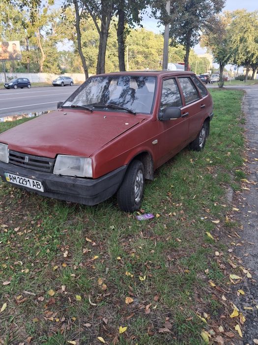 Прадам автомобіль ВАЗ 2109