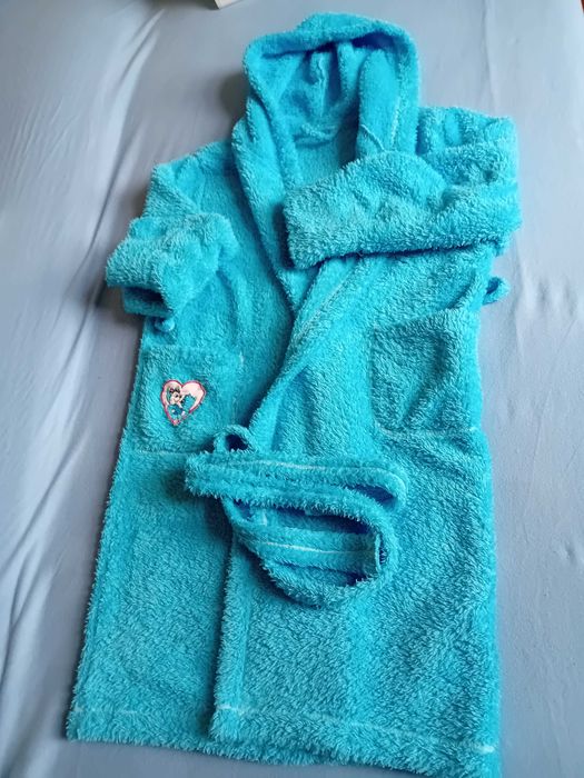 Szlafrok dla dziewczynki na 9-10 lat