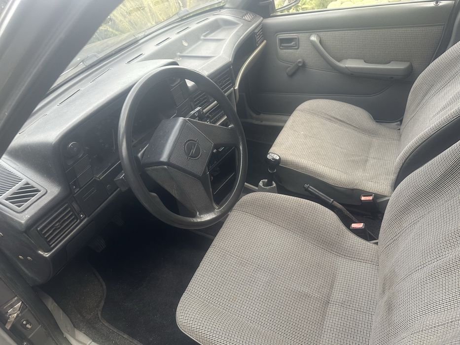 Vendo opel kadett todo restaurado impecavel a nivel de tudo