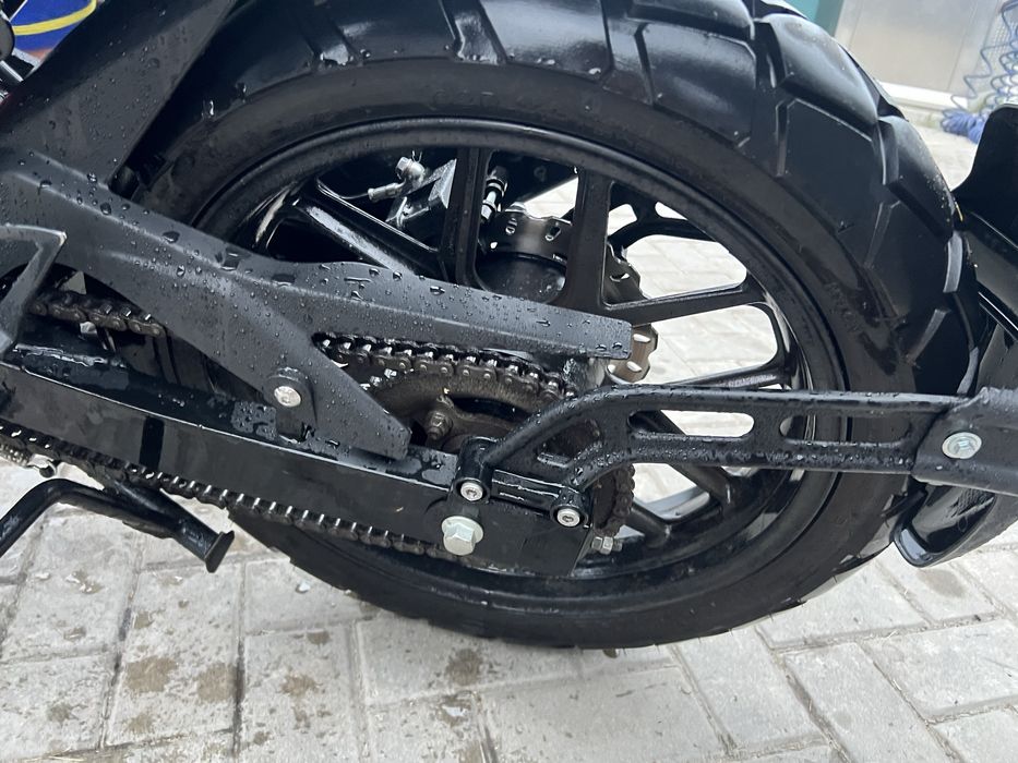 Мотоцикл Lifan kpt 200