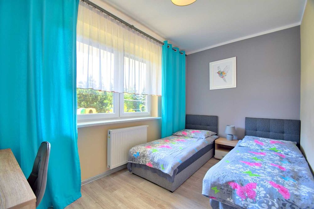 TANIE noclegi, pokoje pracownicze z łazienkami i balkonami w Grzybowie