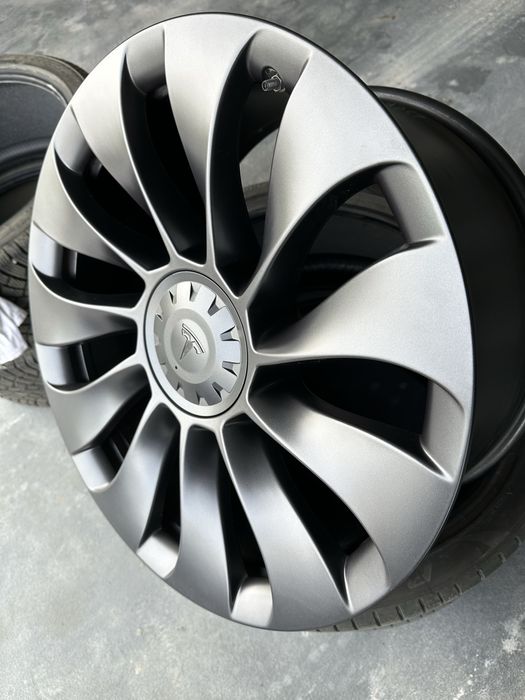 2szt Nowa oryginalna felga Tesla Y Performance 21” 10,5J et48  5x114,3