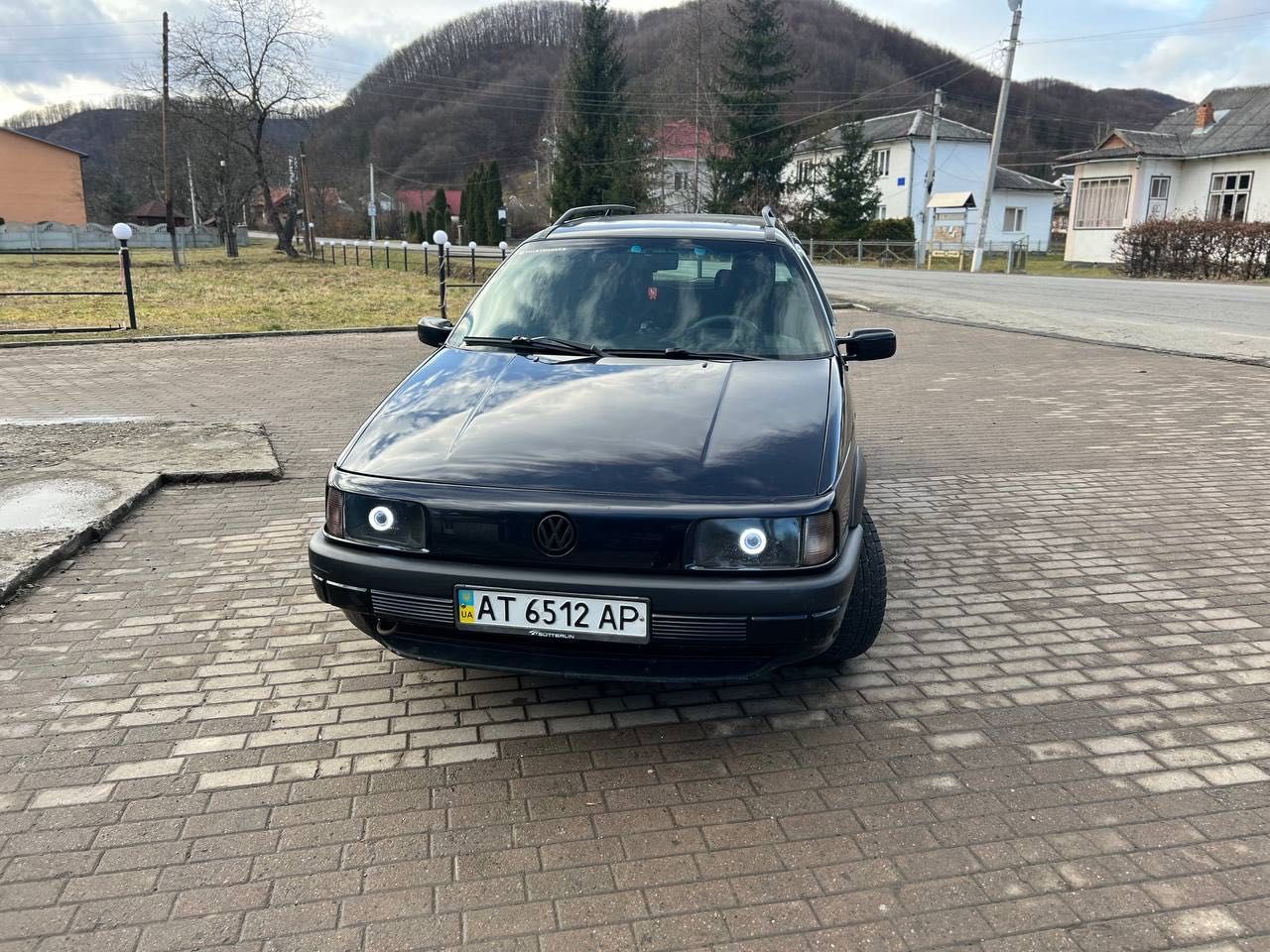 Продам пасат б3 1990року 2.0 v16 газ бензин