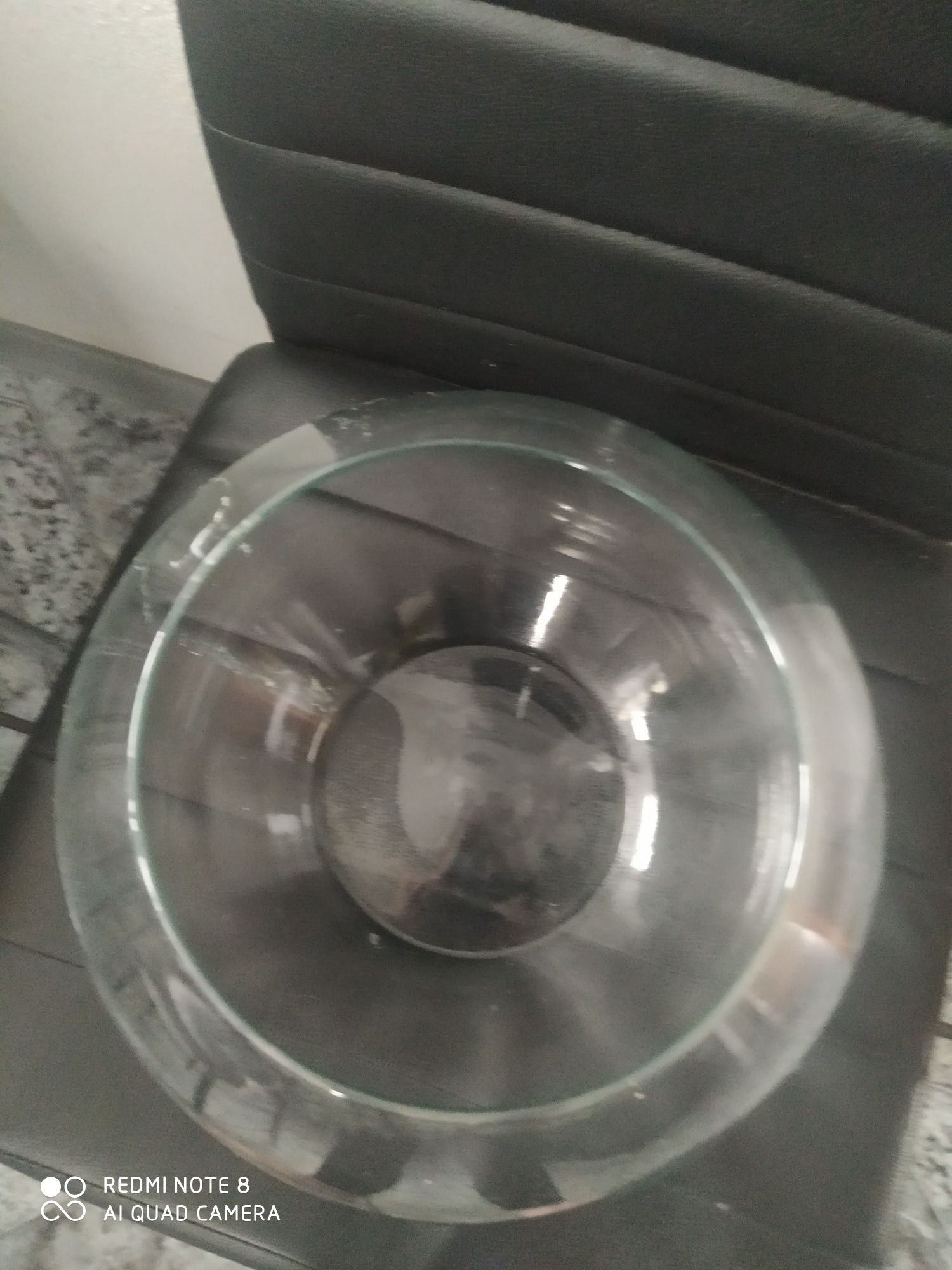 Akwarium w postaci kuli wysokość około 20 cm okazja!
