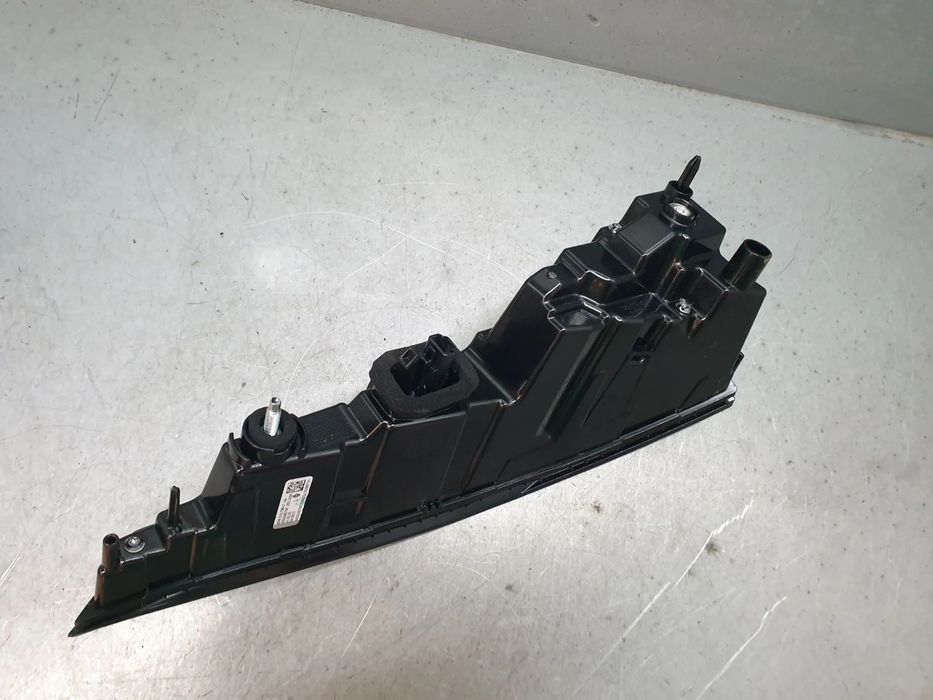 Farolim da mala esquerdo RENAULT Symbioz