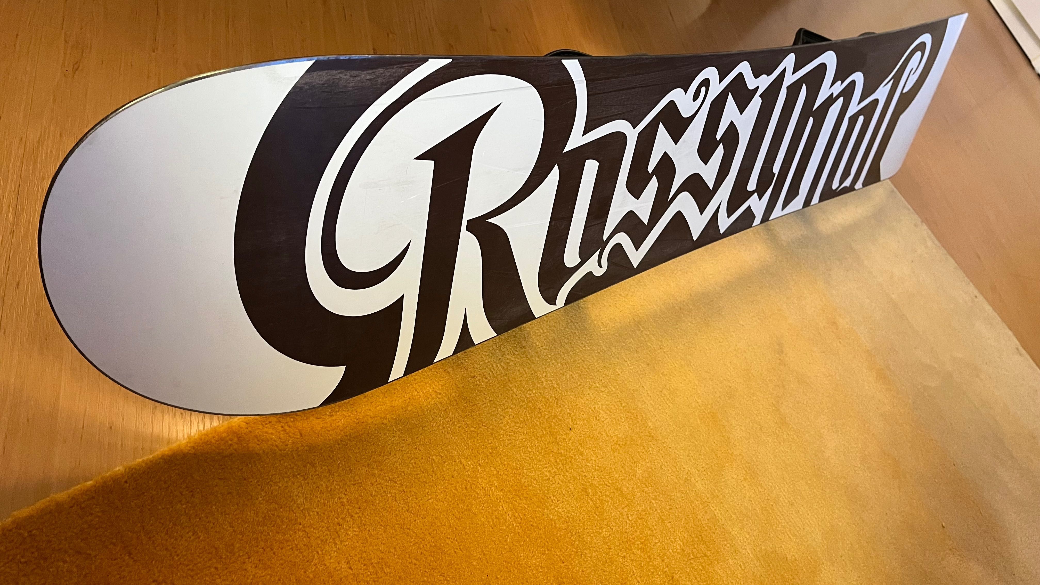 Deska snowboardowa ROSSIGNOL Taipan 156 z wiązaniami ROSSIGNOL
