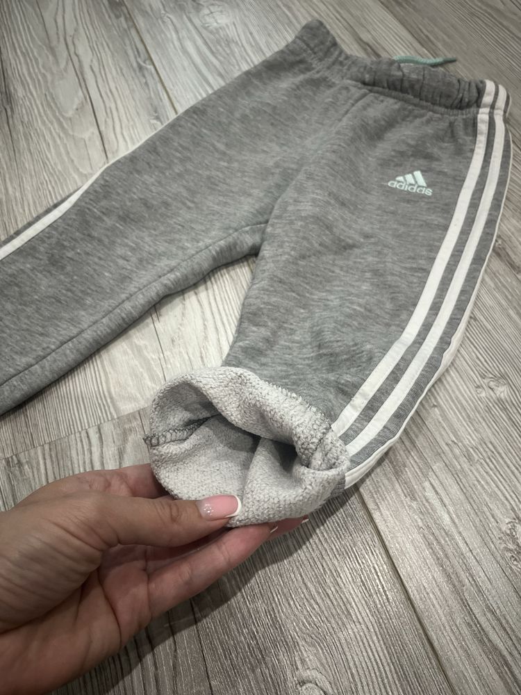 Спортивні штани дитячі  Adidas оригінал 18-24міс