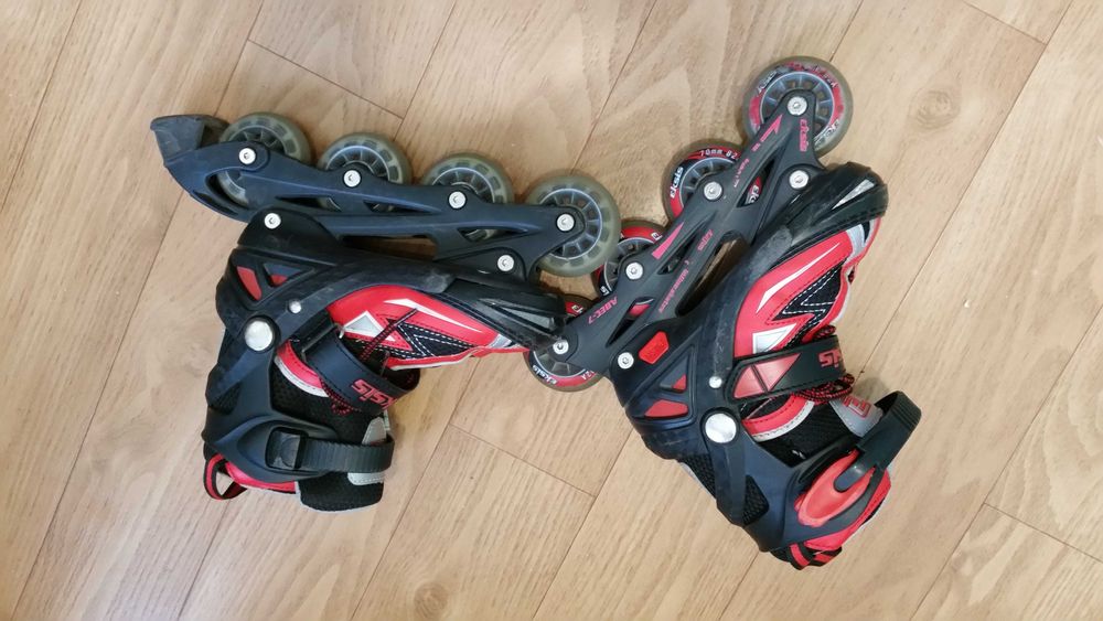 Роликові ковзани ( роздвижні )