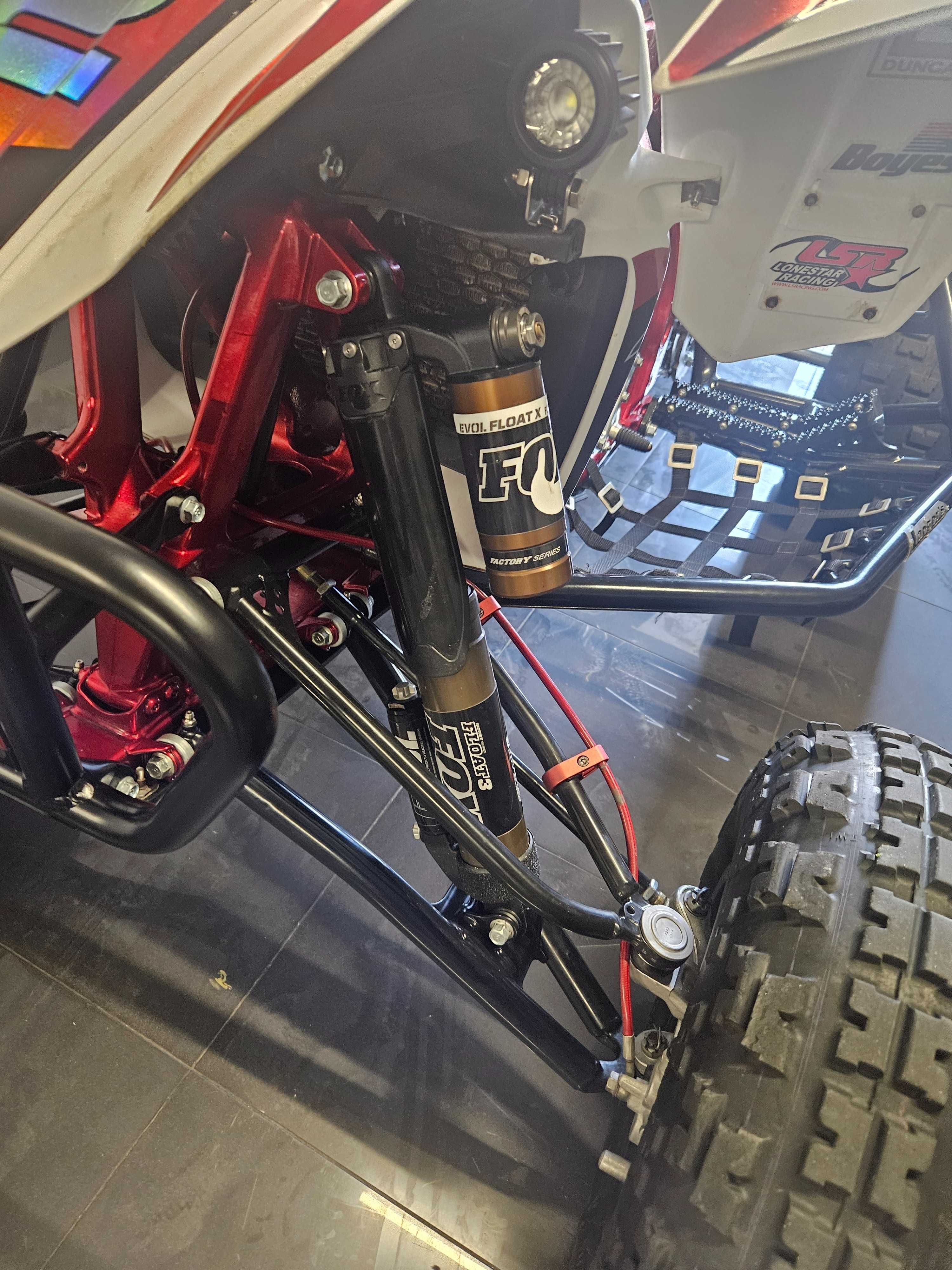 Yamaha yfz450r  !