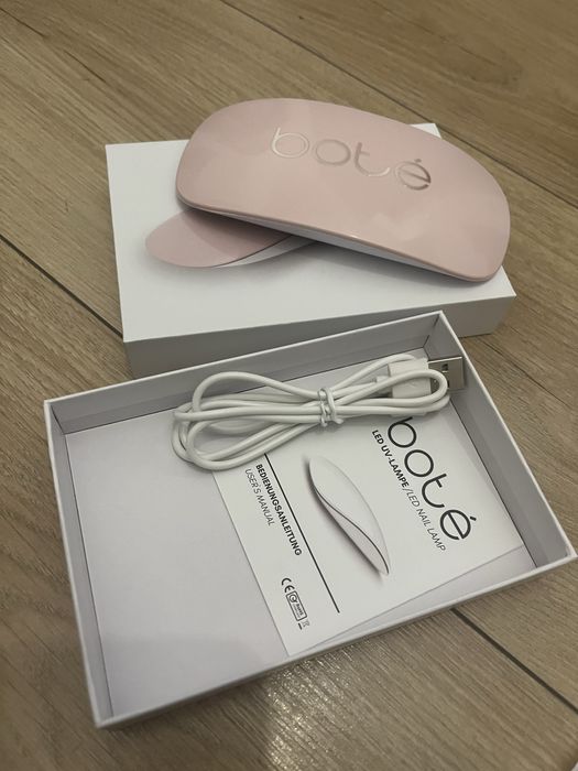 Lampa UV do paznokci