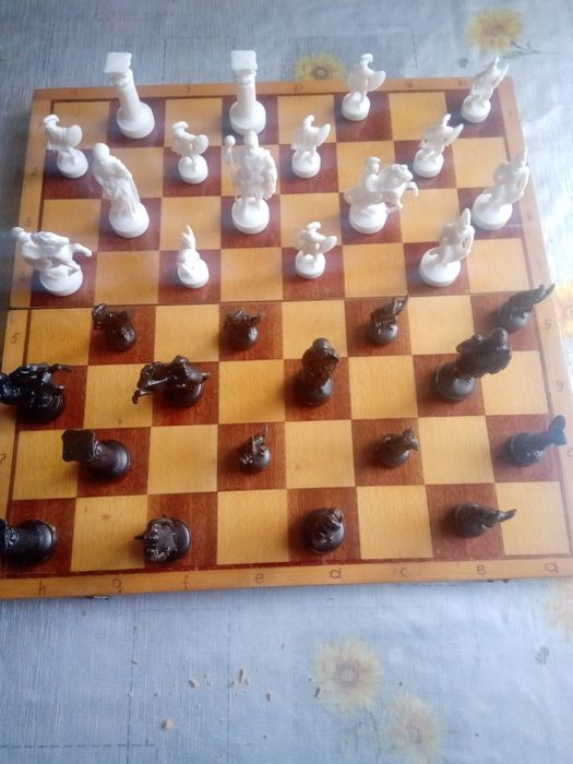 Продам шахматы бу