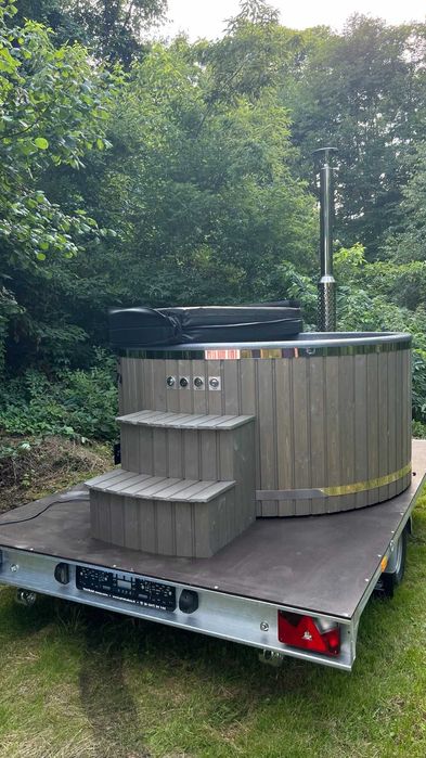 Balia ogrodowa z  jacuzzi  i oświetleniem od ręki – szybka dostawa