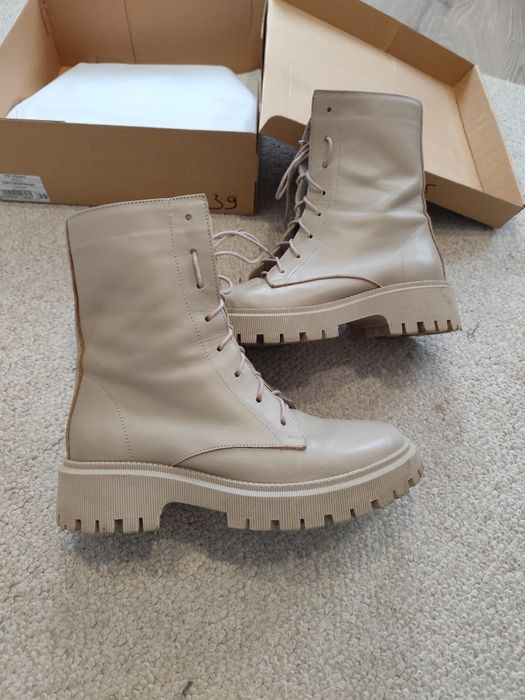 Черевики шкіряні бежеві на байці