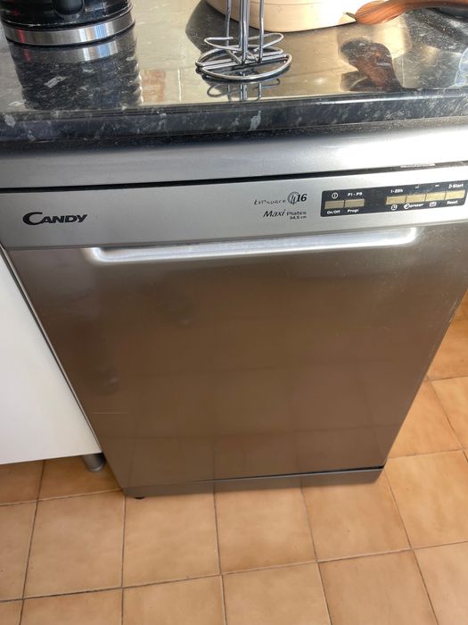 Máquina De Lavar loiça