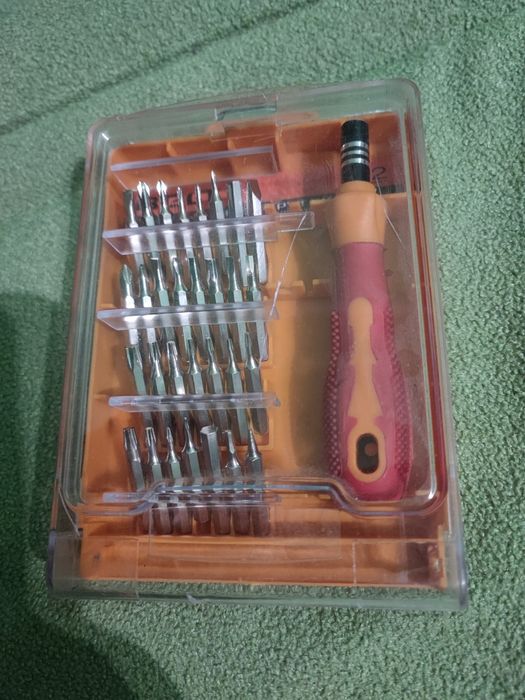 Продам набор отвёрток