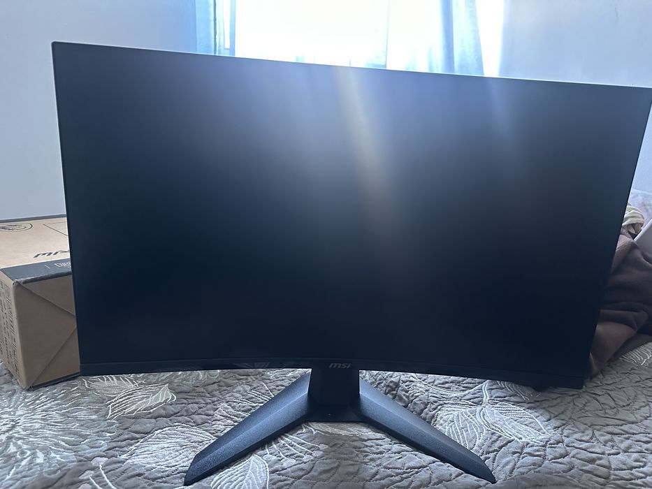 Monitor MSI MAG 276CXF 27" LED Rapid VA FullHD 280Hz Curvo