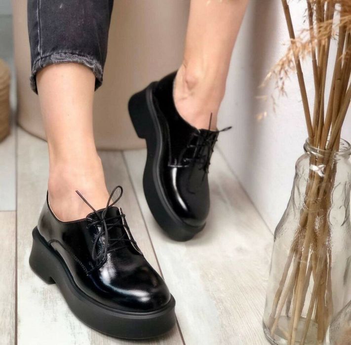 Женские туфли лоферы 39-25.5см Новые