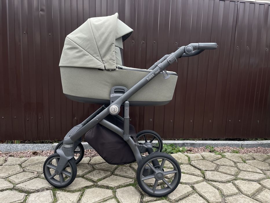 Коляска 2в1 Roan Bass Next