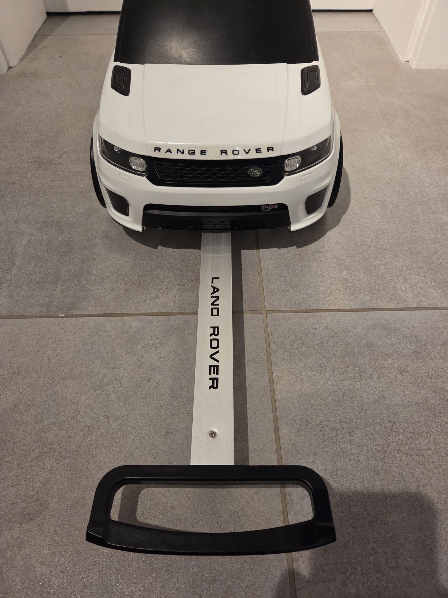 Jeździk walizka range rover