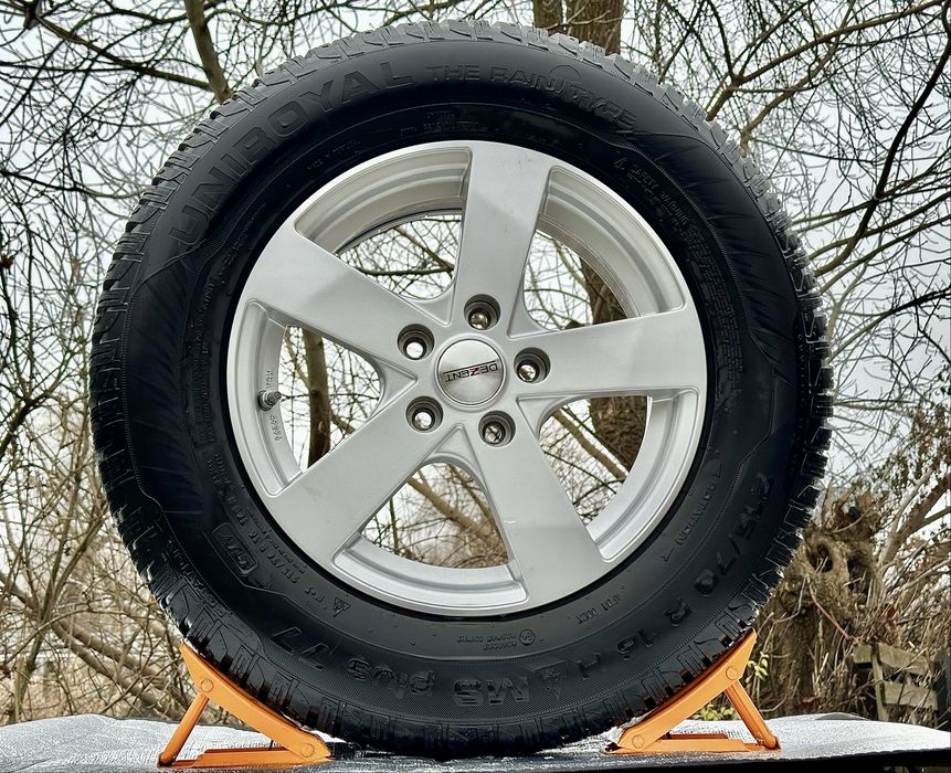 Диски титани колеса 5 114.3 16 колеса шини зимові 215 70 16