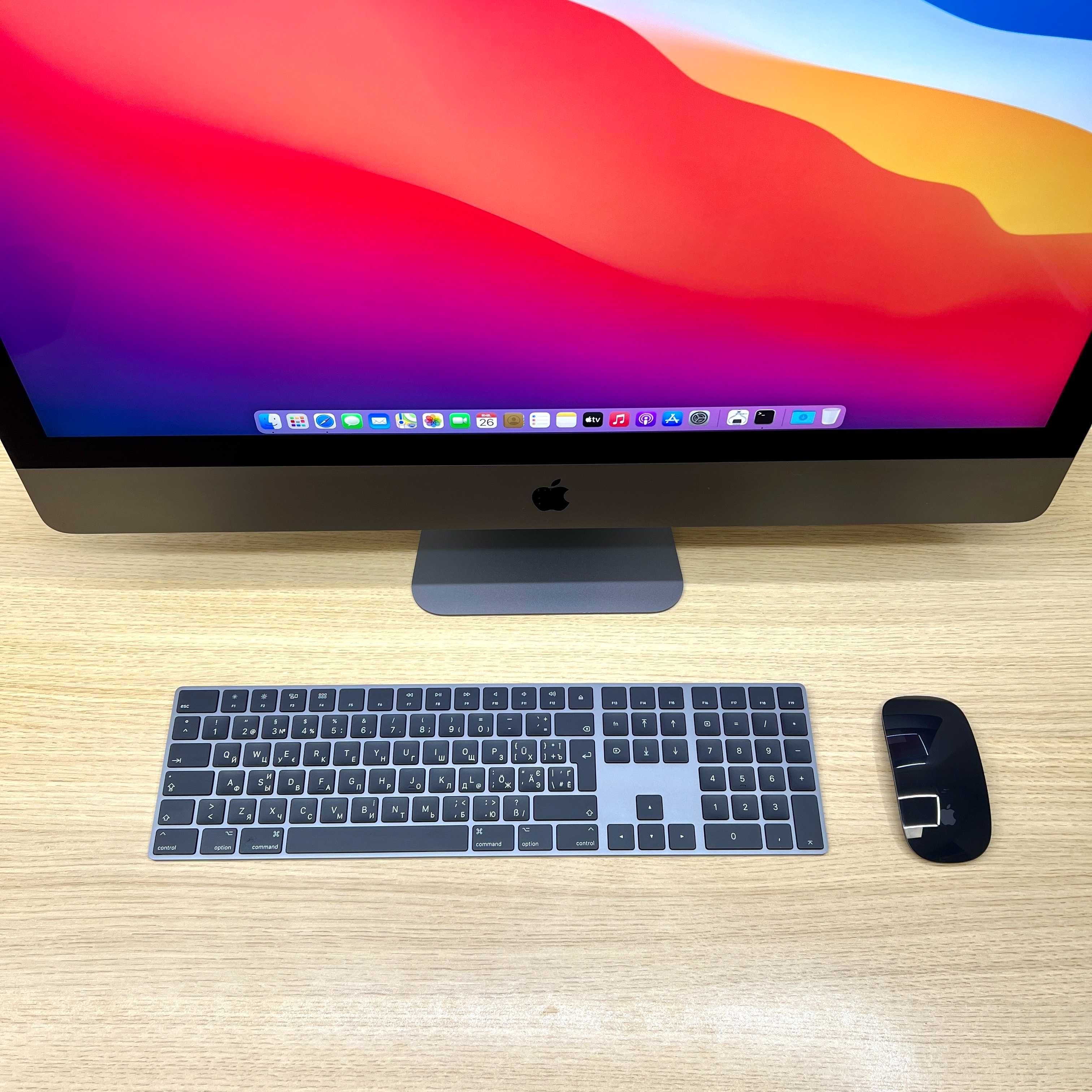 Apple iMac Pro 27" (2017) Xeon W / 128GB / 2TB SSD / Vega 64 16GB