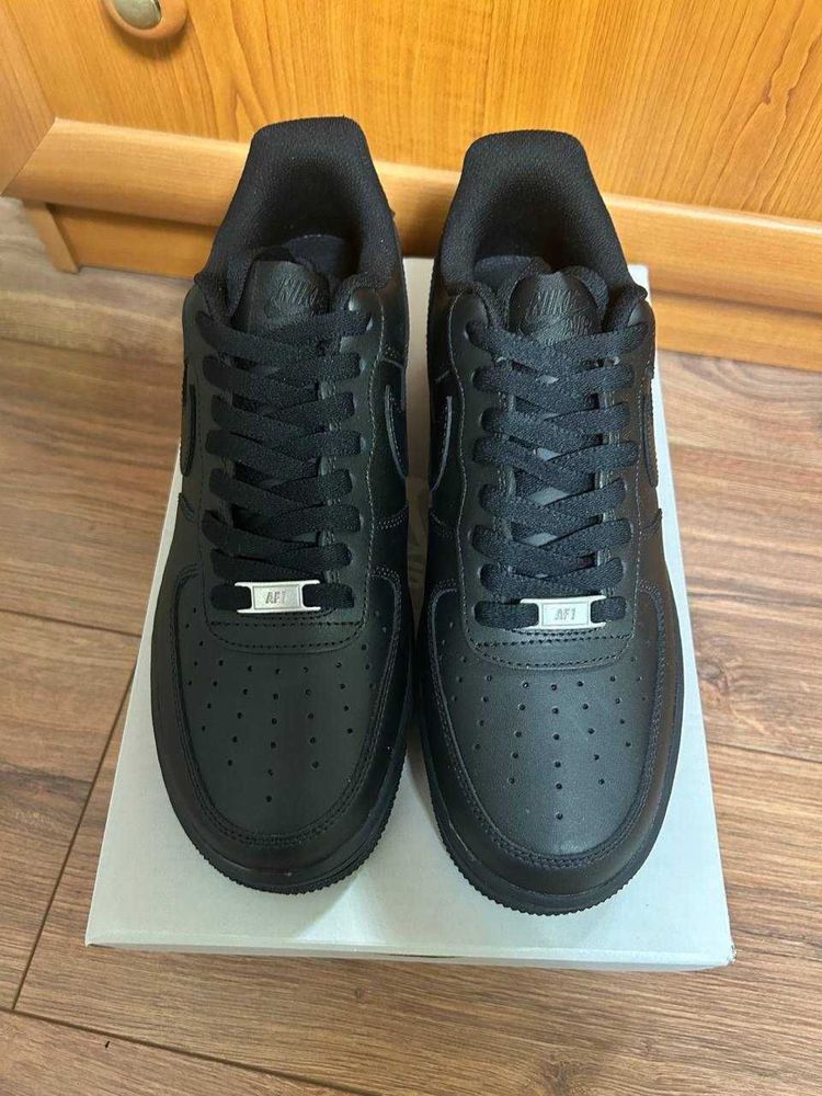 Чоловічі Nike Air Force 1 Low Black натуральна шкіра
