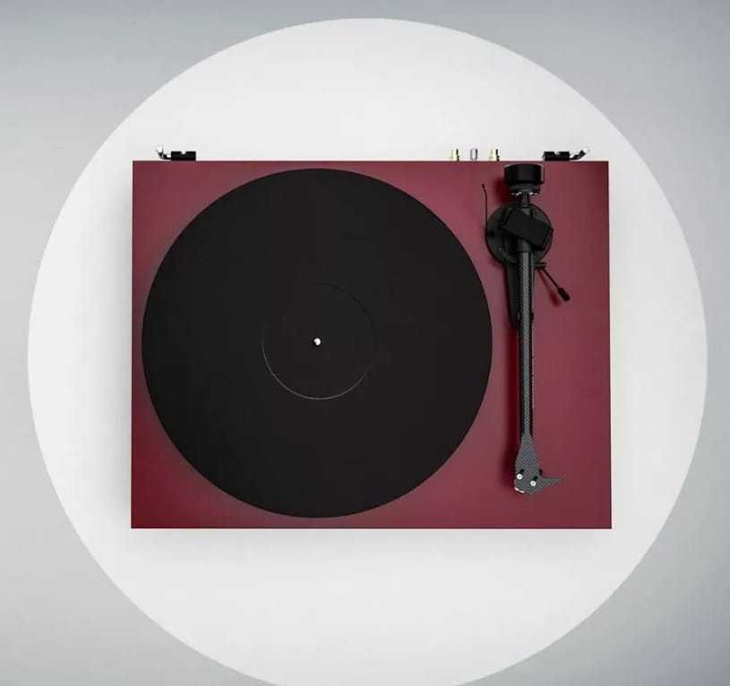Gramofon analogowy - Project Debut EVO 2 Czerwony satyna