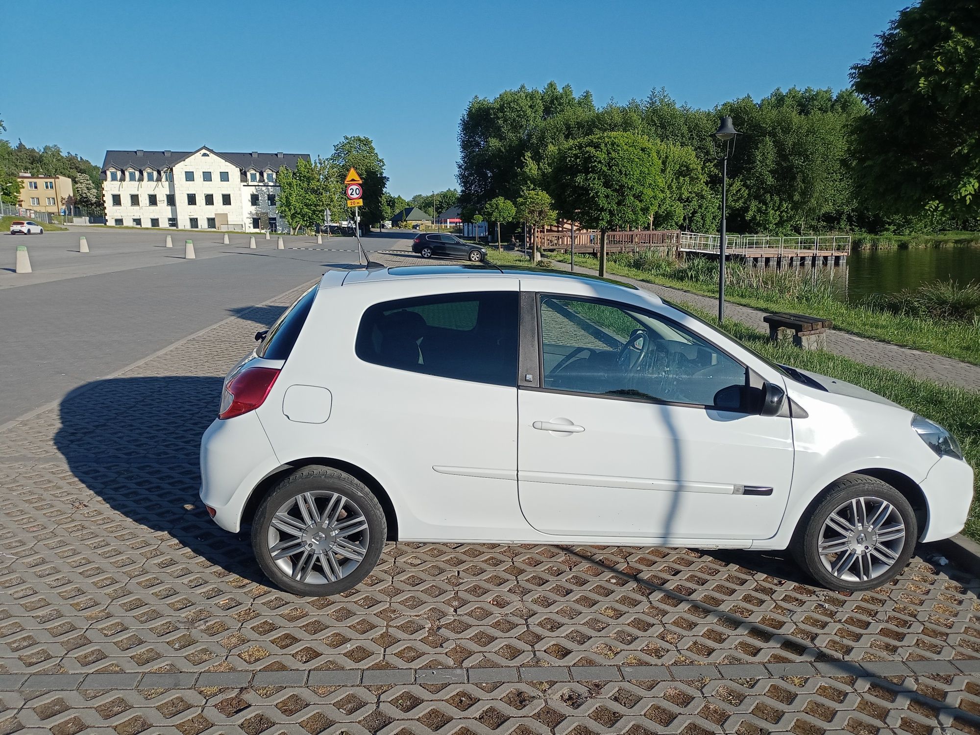 Renault Clio III 1.2 euro 5