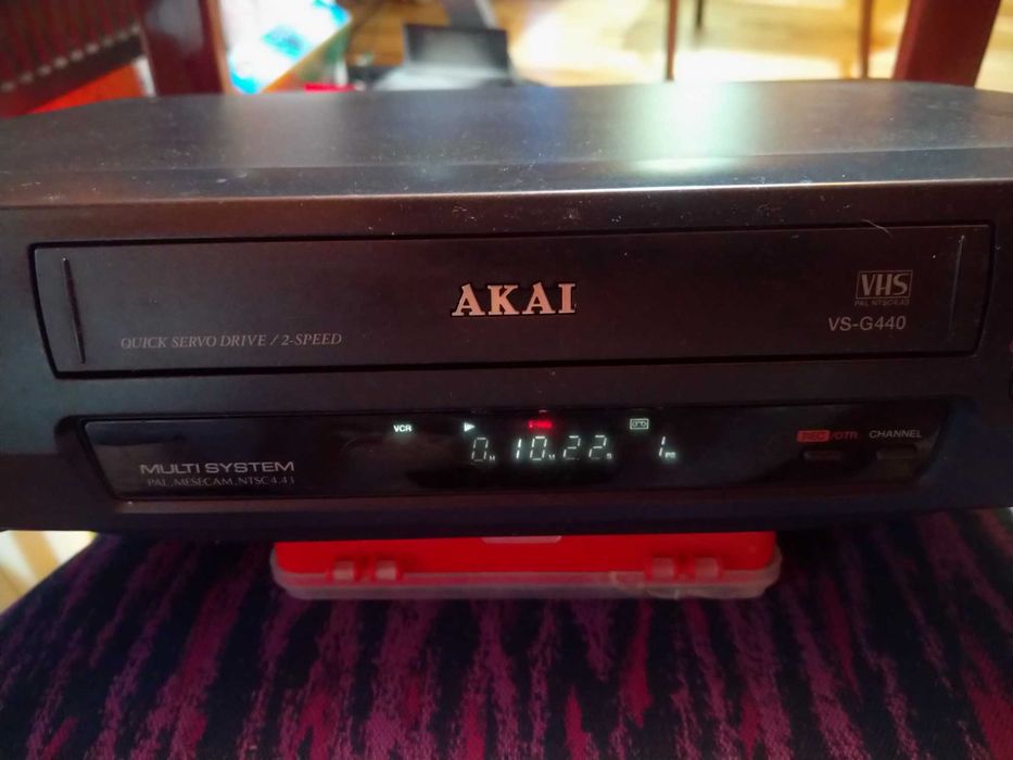 aKAI vhs odtwarzacz + fily wideo vhs