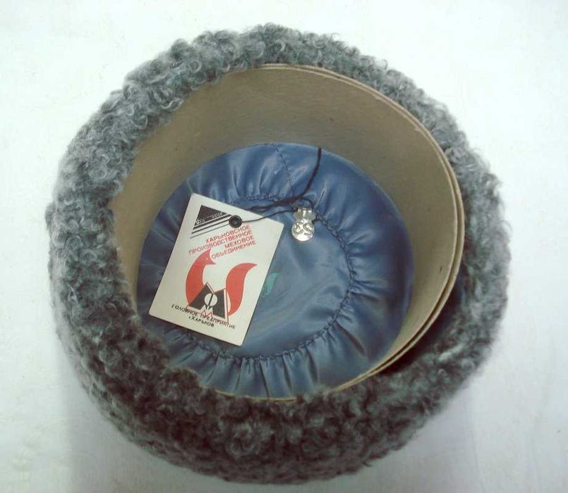 Папаха женская из натурального серого каракуля-смушки винтаж новая 58