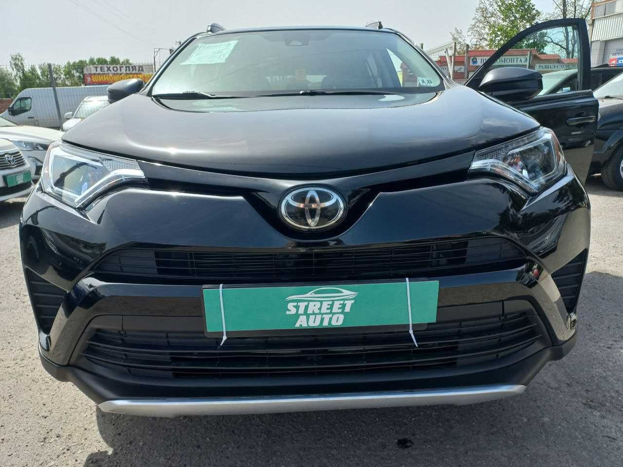 Продам Toyota Rav 4