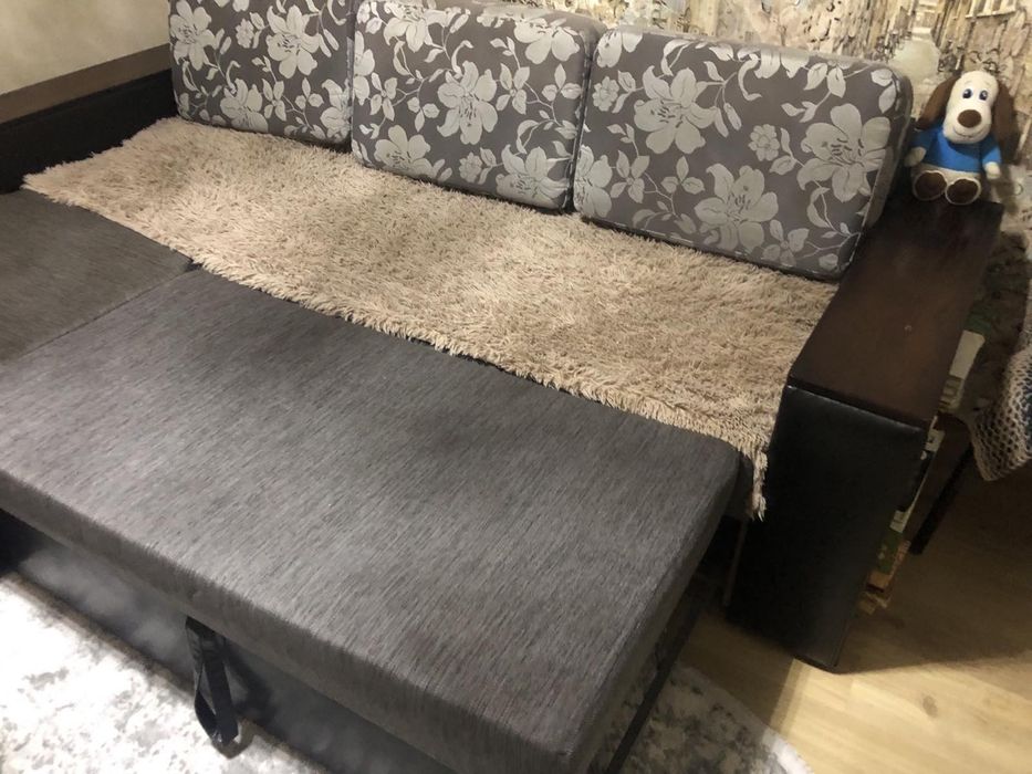 Діван б/у продається хорошому стані