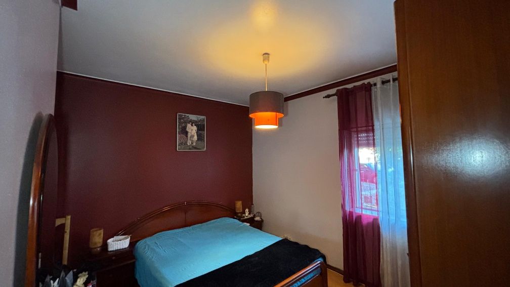 Apartamento T3 com sótão