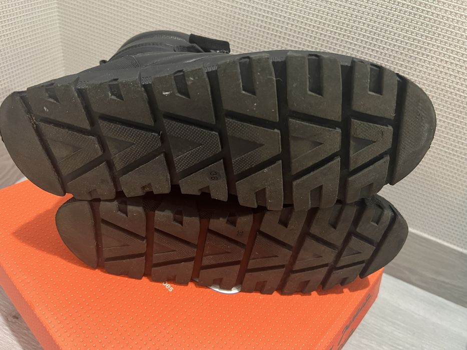 Зимові ботинки Tiflani 38 розмір