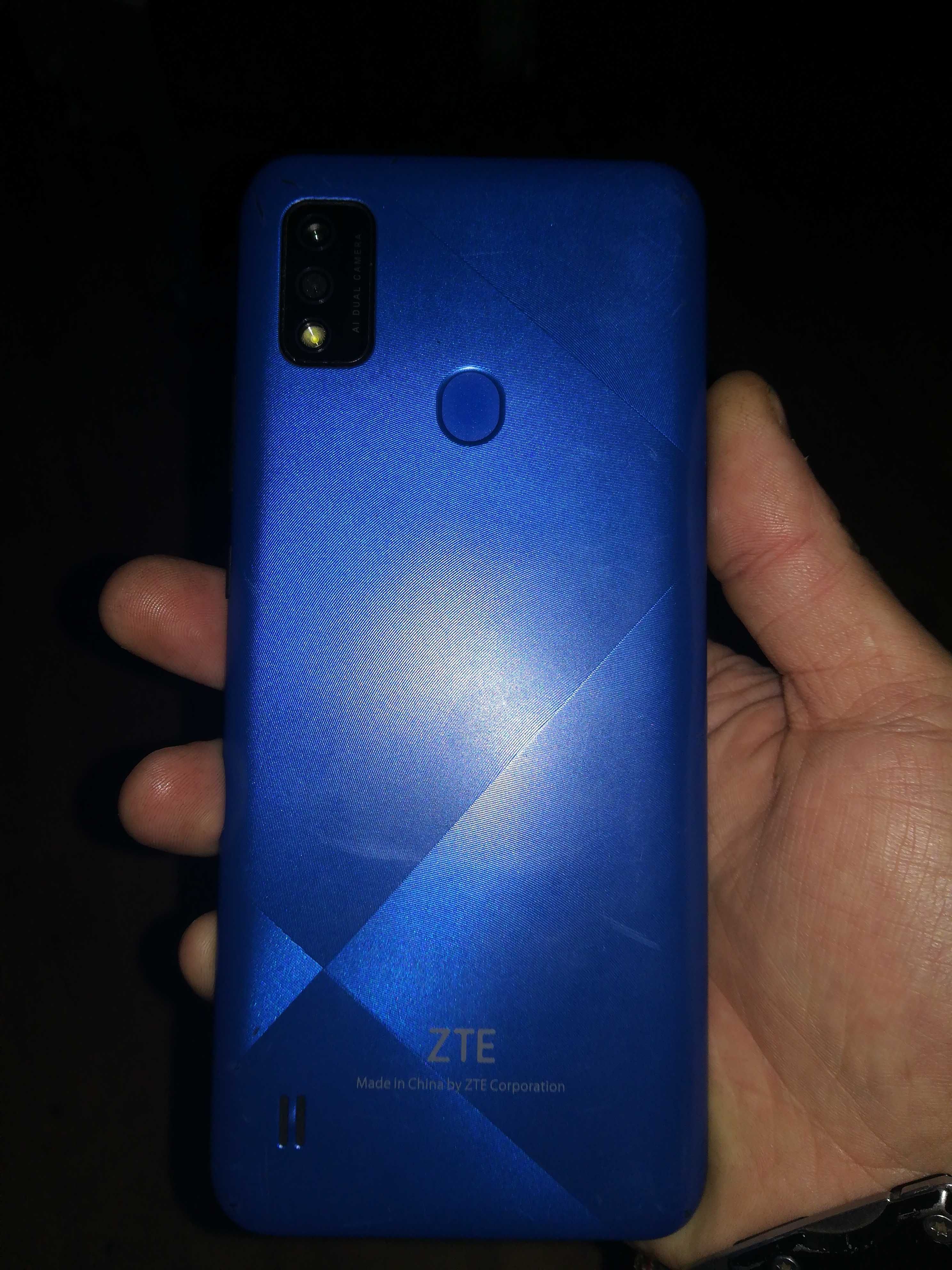 ZTE blade A51 продам срочно