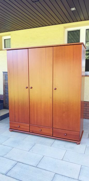 Szafa 3 drzwiowa drewniana sosnowa bieliźniarka przedpokój garderoba