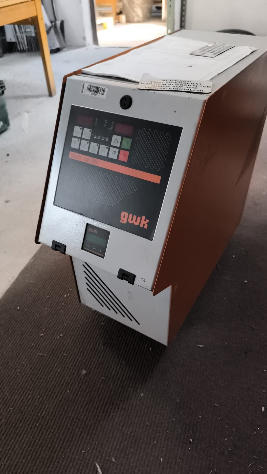 Regulator temperatury chiller do wtryskarki