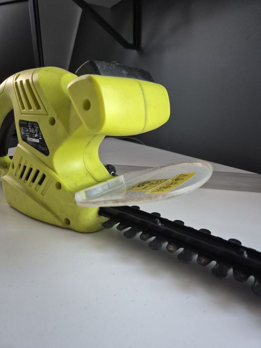 nożyce do żywopłotu, nożyce elektryczne