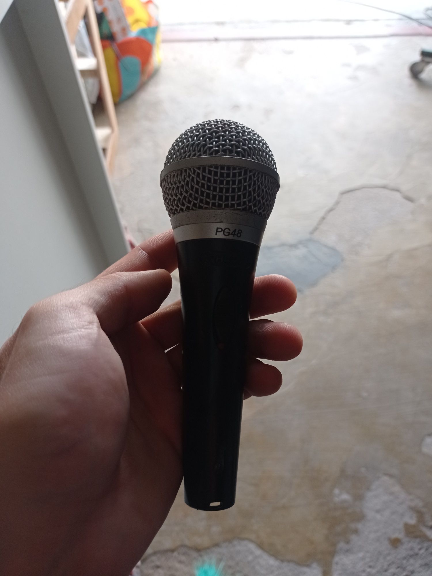 Microfone marca Shure