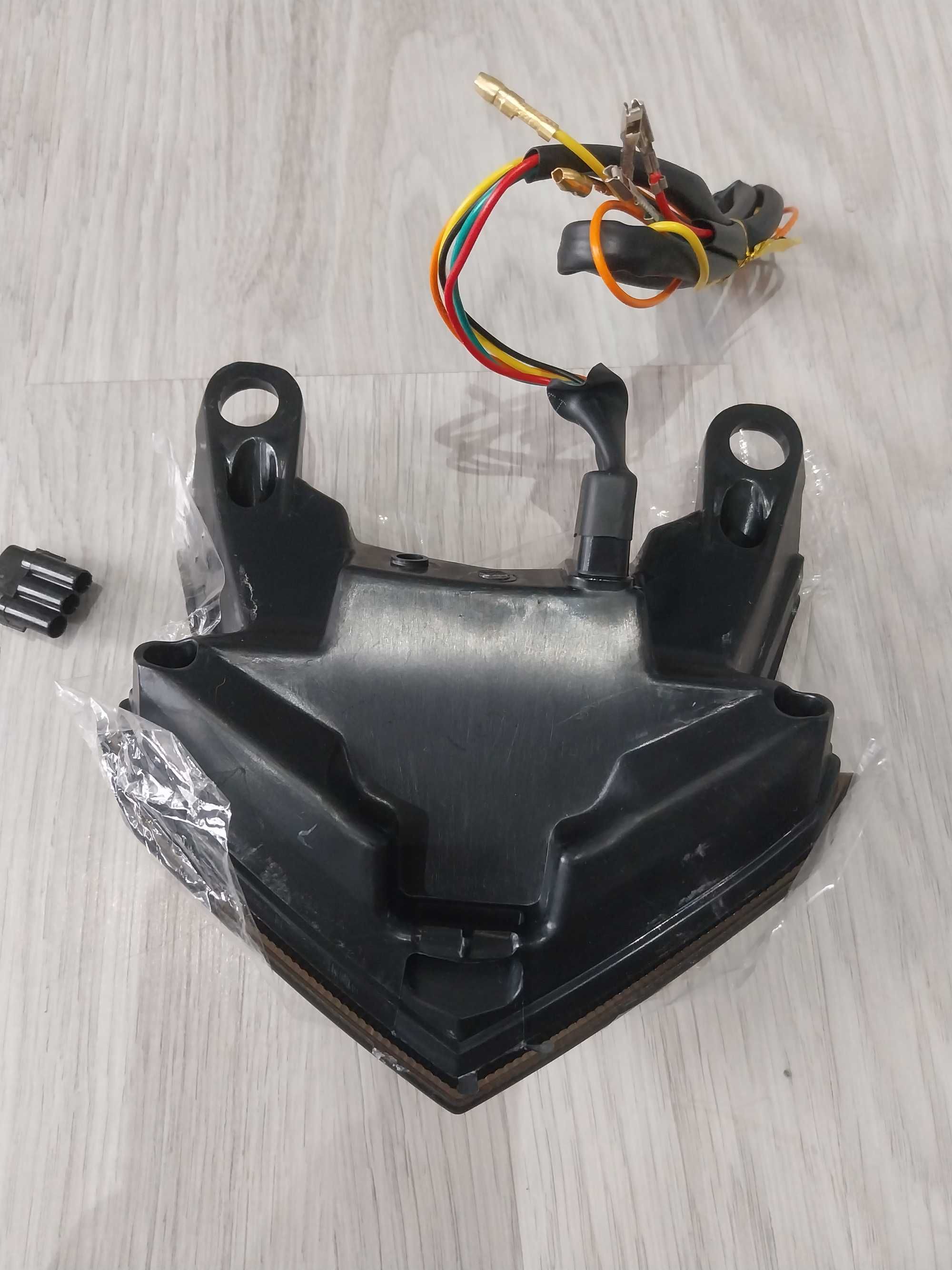 Lampa tył Kawasaki Z800
