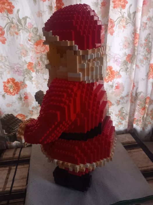 Pai natal feito em peças de lego original