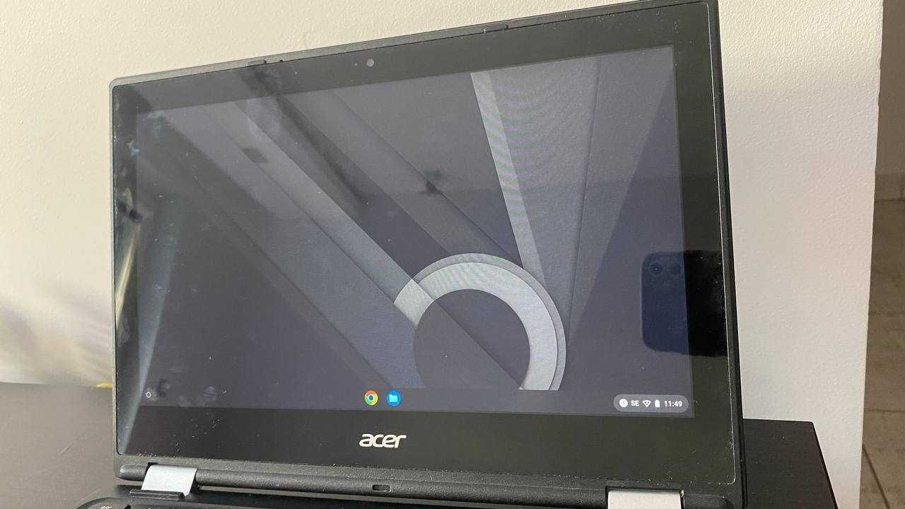 laptop tablet dotykowy
