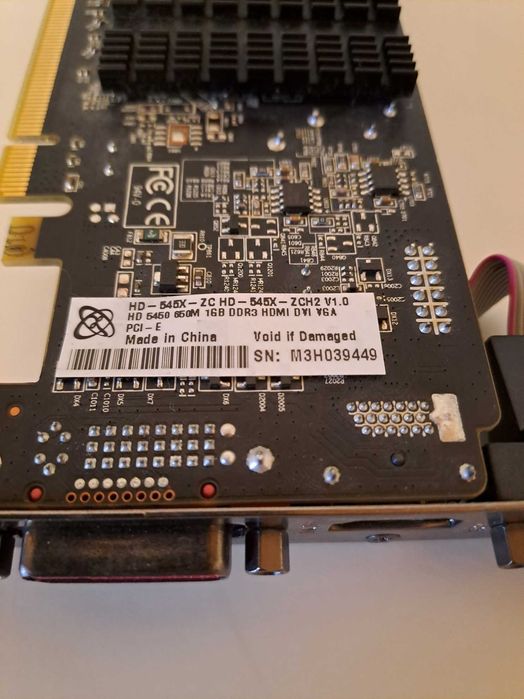 Placa gráfica XFX AMD Radeon HD 5450 PCI-E 1GB GDDR3