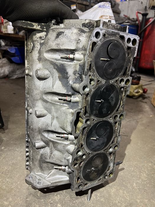 Головка блока з форсунками VW 2.0 tdi BMM 140hp