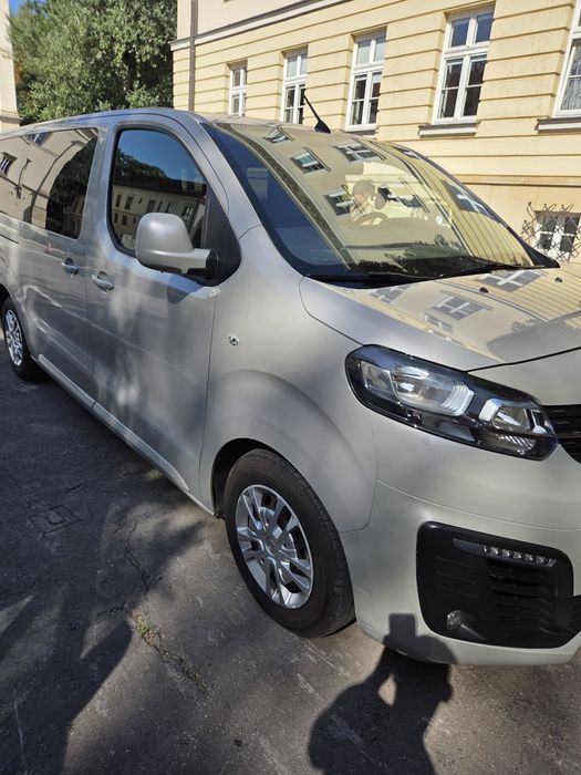 Wypożyczalnia samochodów 9os/dostawczych