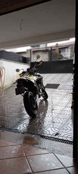 SWM SM125R (Ainda com garantia)