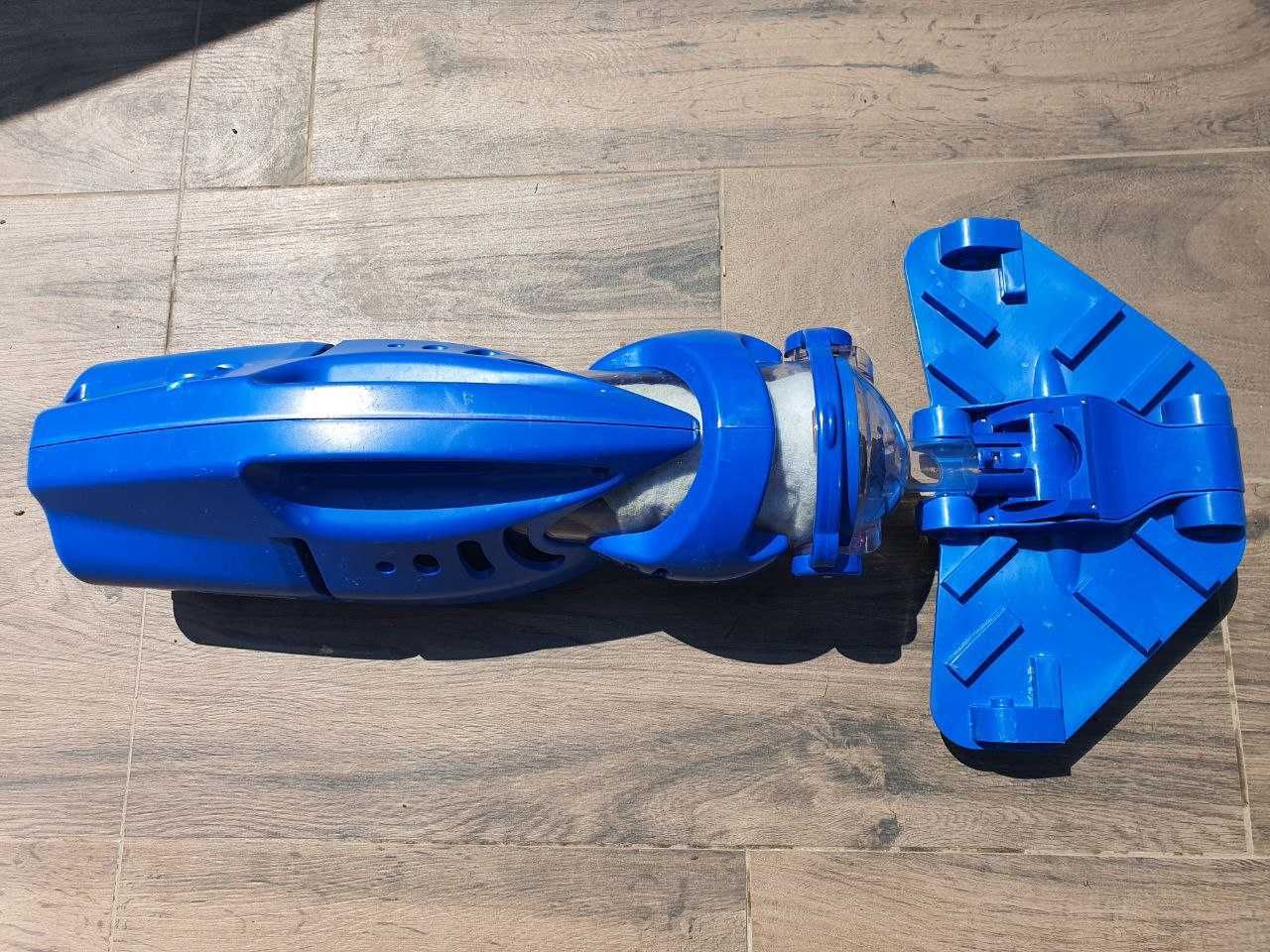 Ручний акумуляторний пилосос для басейну Water TechPool Blaster MAX CG