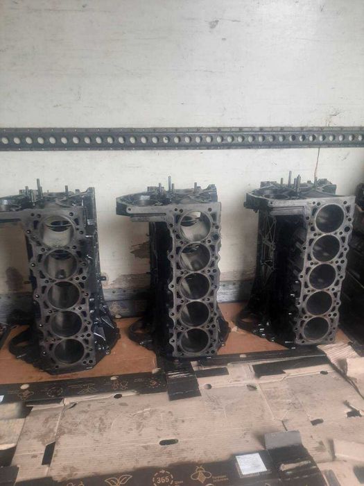 Блок циліндрів двигуна MERCEDES SPRINTER 2.9 TDI 602